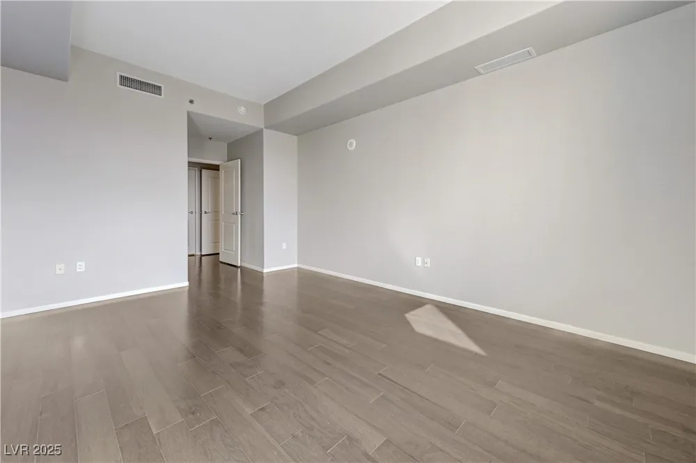 8255 LAS VEGAS BOULEVARD #1816 Las Vegas, NV 89123