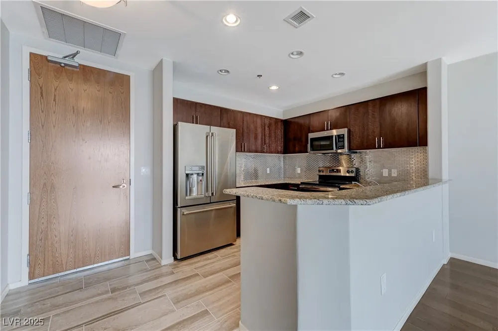 8255 LAS VEGAS BOULEVARD #1816 Las Vegas, NV 89123