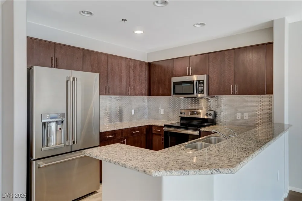 8255 LAS VEGAS BOULEVARD #1816 Las Vegas, NV 89123