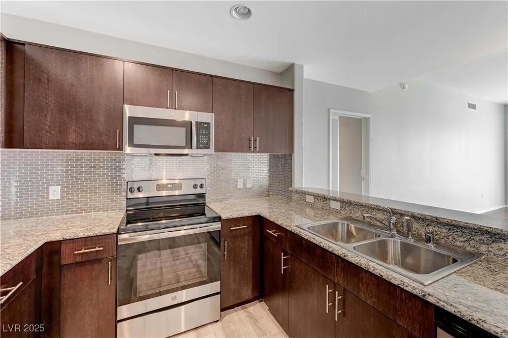 8255 LAS VEGAS BOULEVARD #1816 Las Vegas, NV 89123