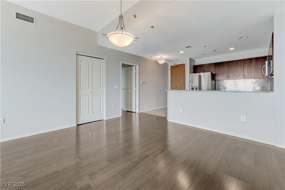 8255 LAS VEGAS BOULEVARD #1816 Las Vegas, NV 89123