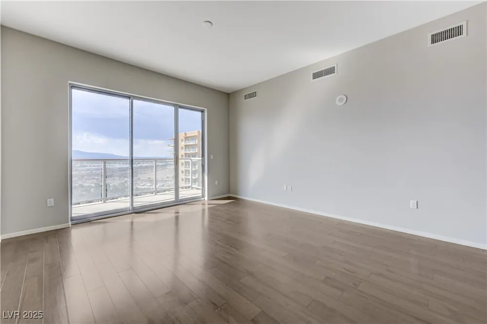 8255 LAS VEGAS BOULEVARD #1816 Las Vegas, NV 89123