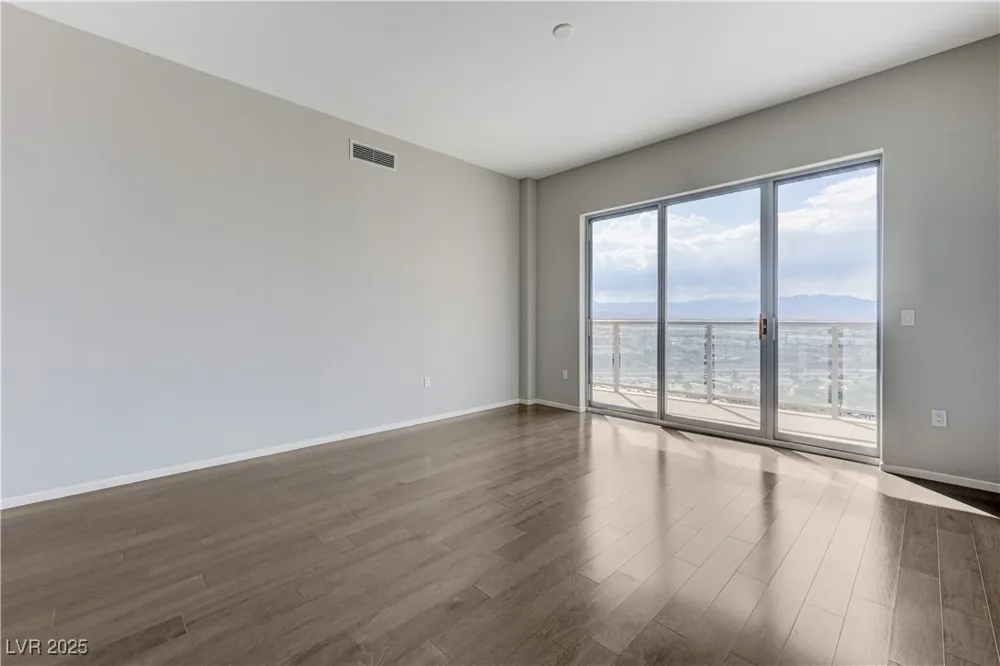 8255 LAS VEGAS BOULEVARD #1816 Las Vegas, NV 89123