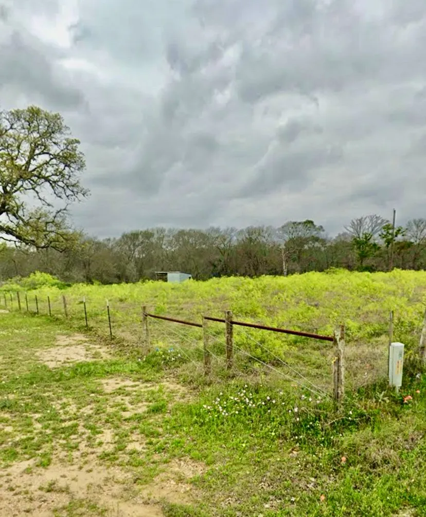 County Road 123 Ledbetter, TX 78946