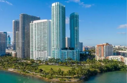 1900 Bayshore Dr #3909