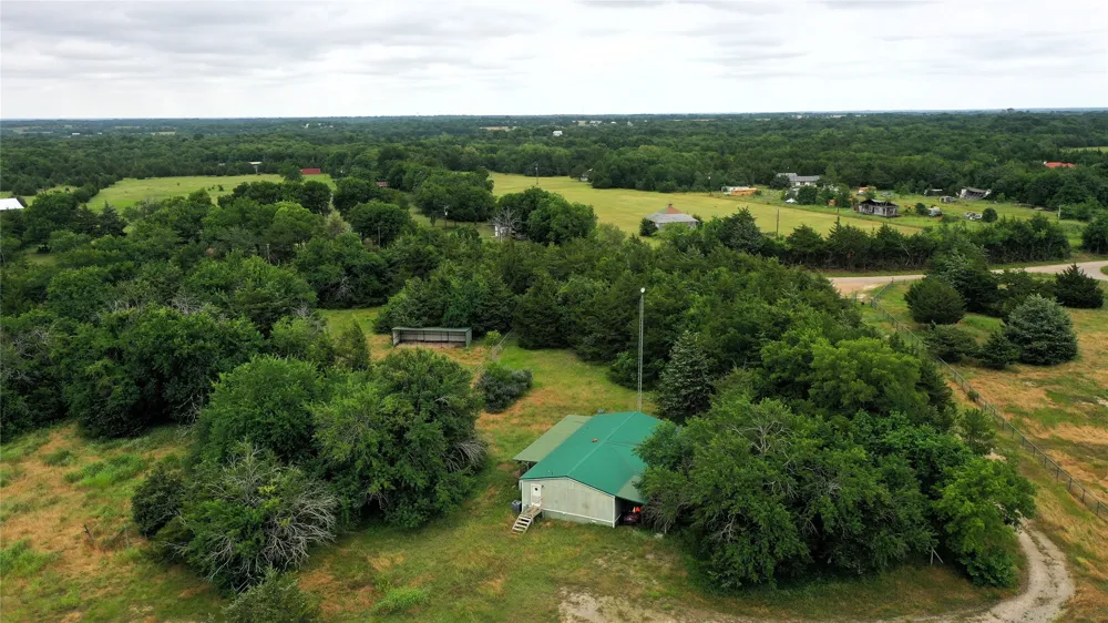 1980 County Road 3040 Bonham, TX 75418