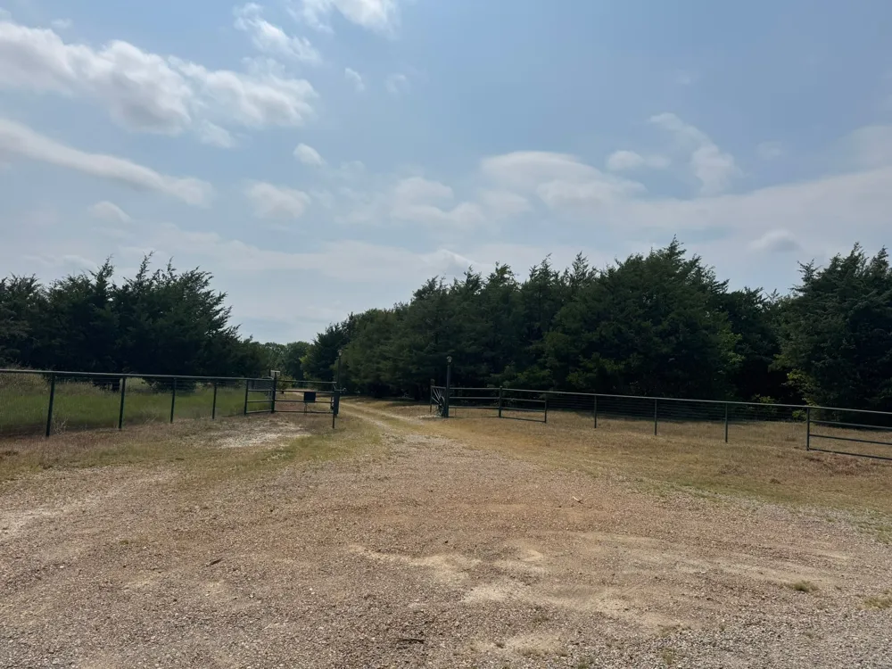 1980 County Road 3040 Bonham, TX 75418