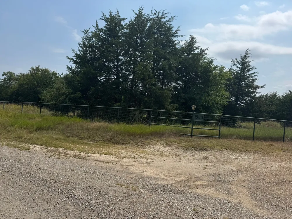 1980 County Road 3040 Bonham, TX 75418