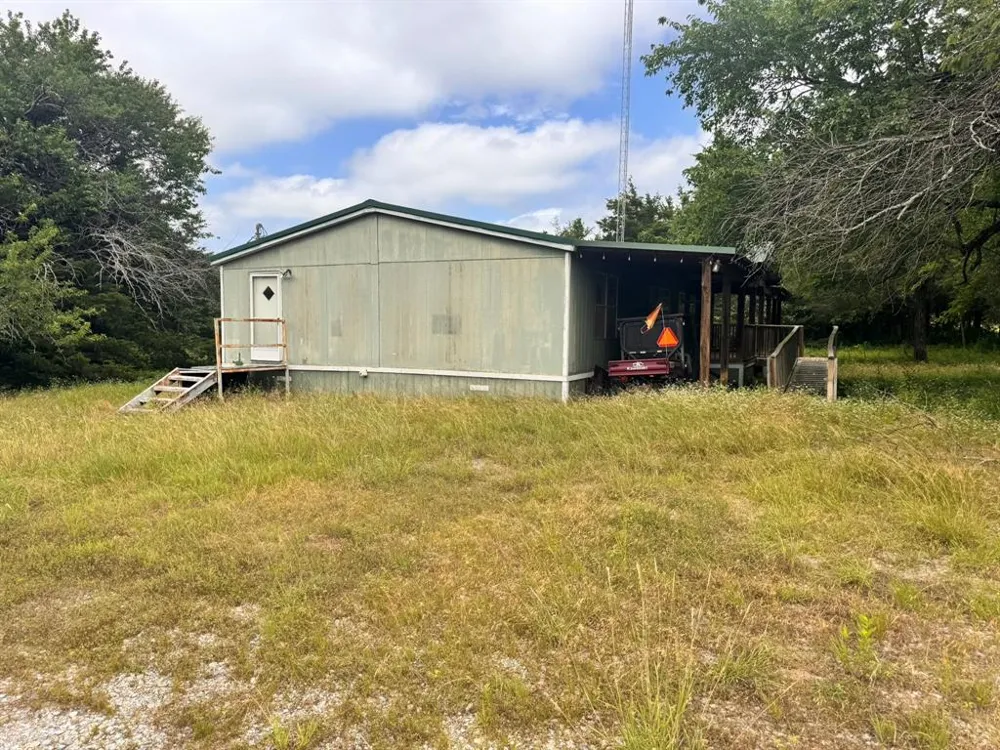 1980 County Road 3040 Bonham, TX 75418