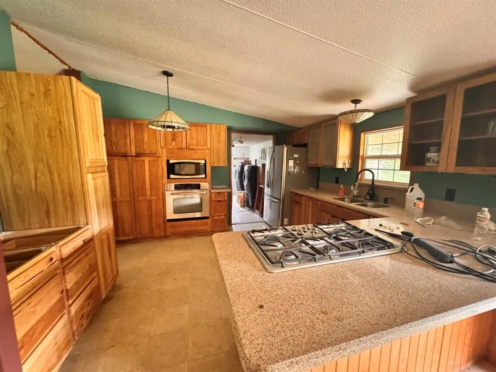 1980 County Road 3040 Bonham, TX 75418