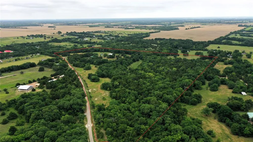1980 County Road 3040 Bonham, TX 75418