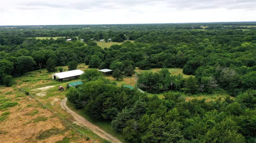 1980 County Road 3040 Bonham, TX 75418