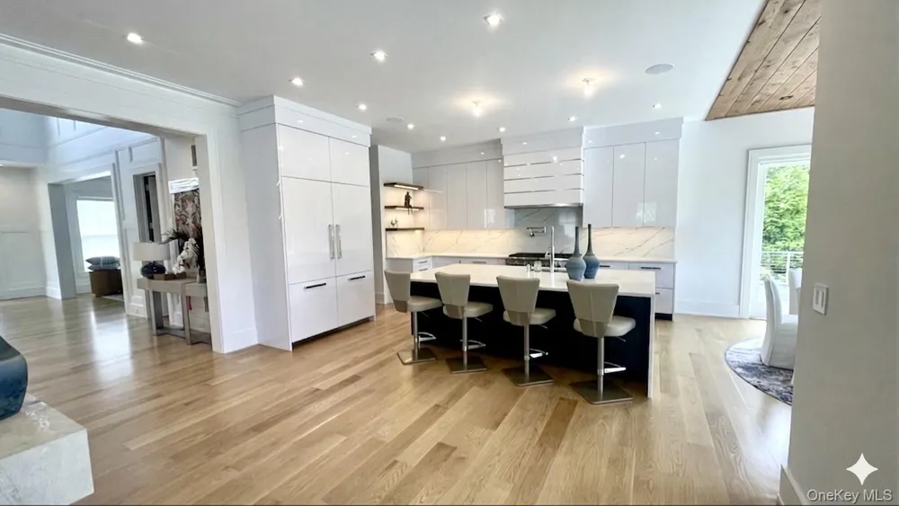 59 Shinnecock Hills Road Southampton, NY 11968