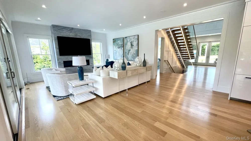 59 Shinnecock Hills Road Southampton, NY 11968