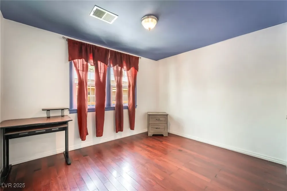 300 14th Street Las Vegas, NV 89101