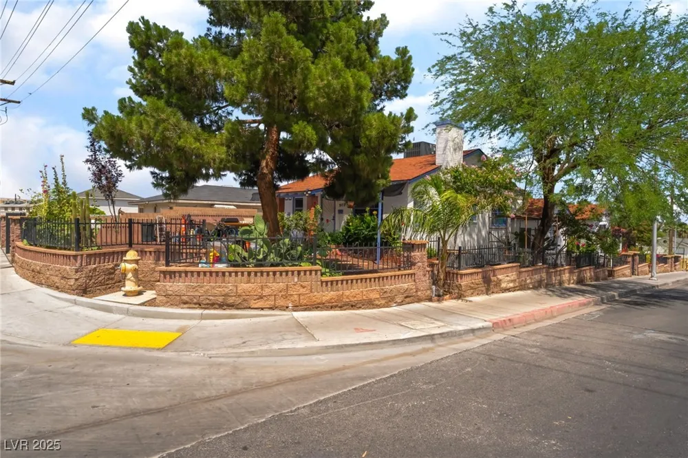 300 14th Street Las Vegas, NV 89101