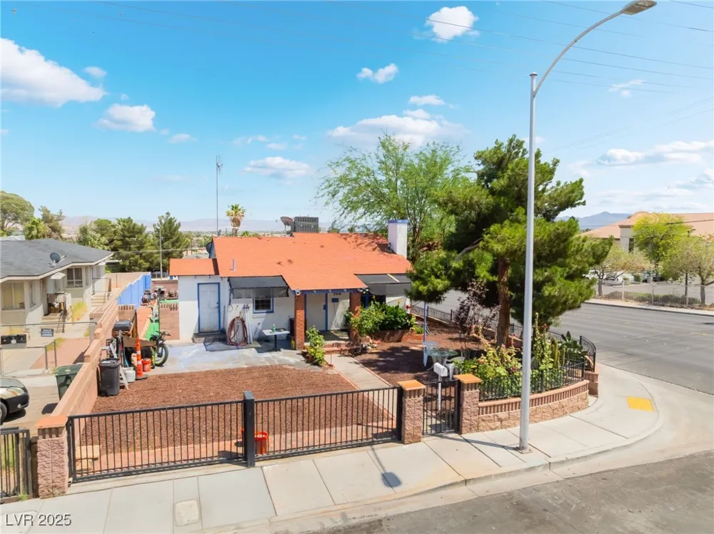 300 14th Street Las Vegas, NV 89101