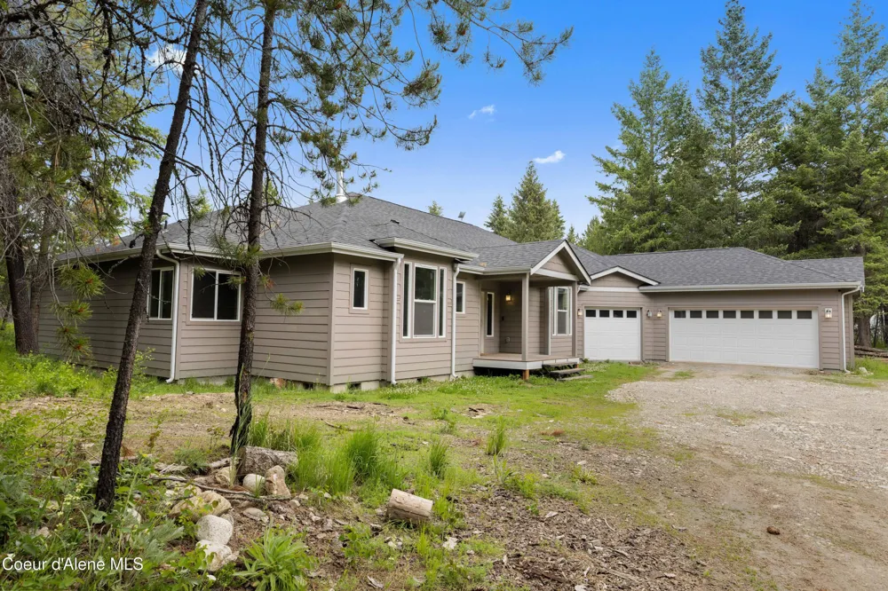 53 Koyokuk Trail Spirit Lake, ID 83869