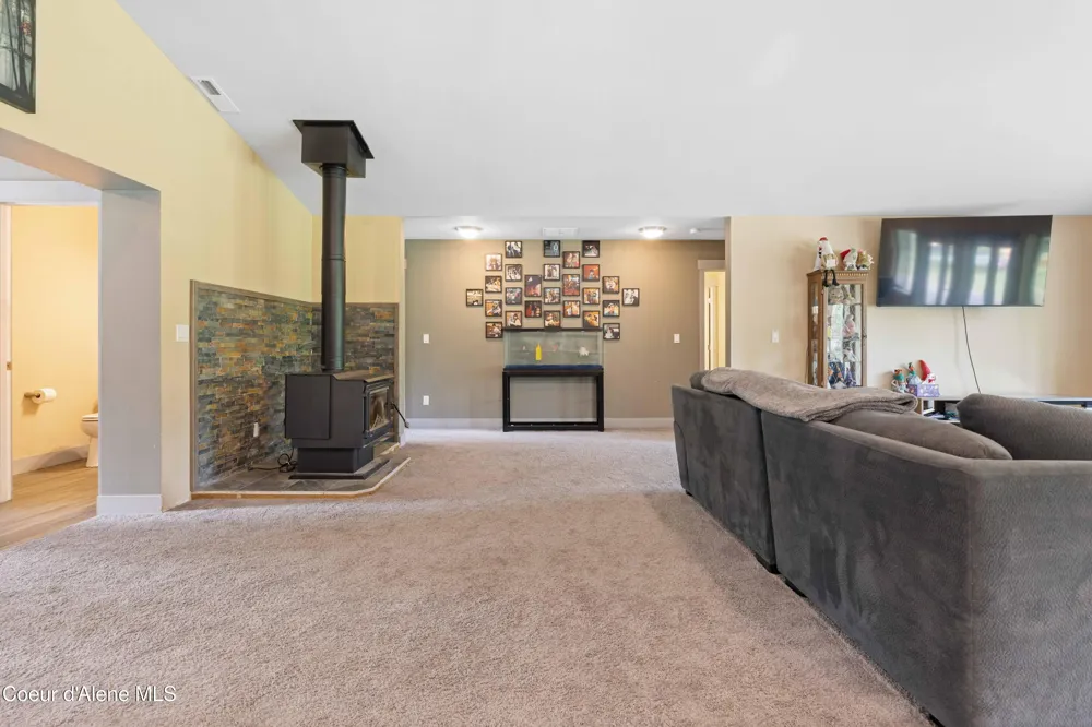 53 Koyokuk Trail Spirit Lake, ID 83869