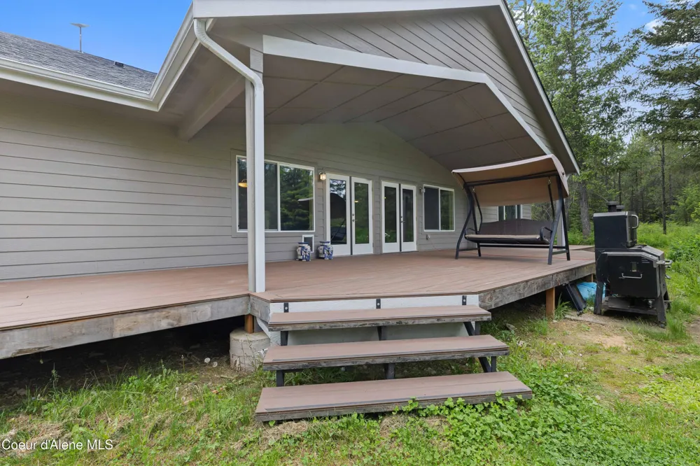53 Koyokuk Trail Spirit Lake, ID 83869