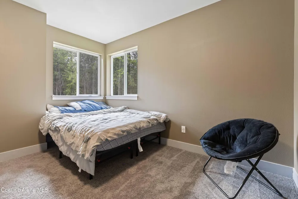 53 Koyokuk Trail Spirit Lake, ID 83869