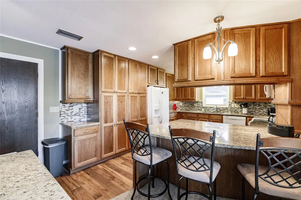 912 72ND STREET NW Bradenton, FL 34209