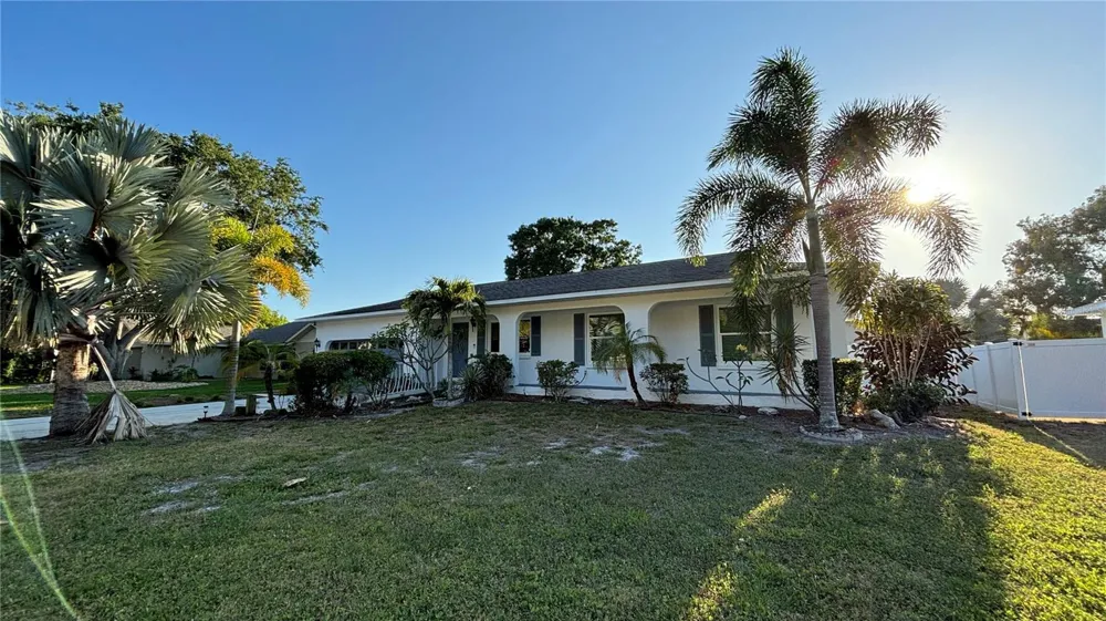 912 72ND STREET NW Bradenton, FL 34209