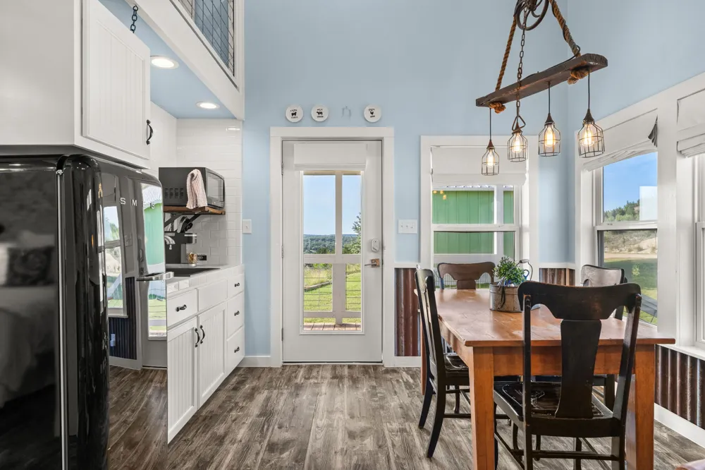 365 Billy Sisson Road Johnson City, TX 78636