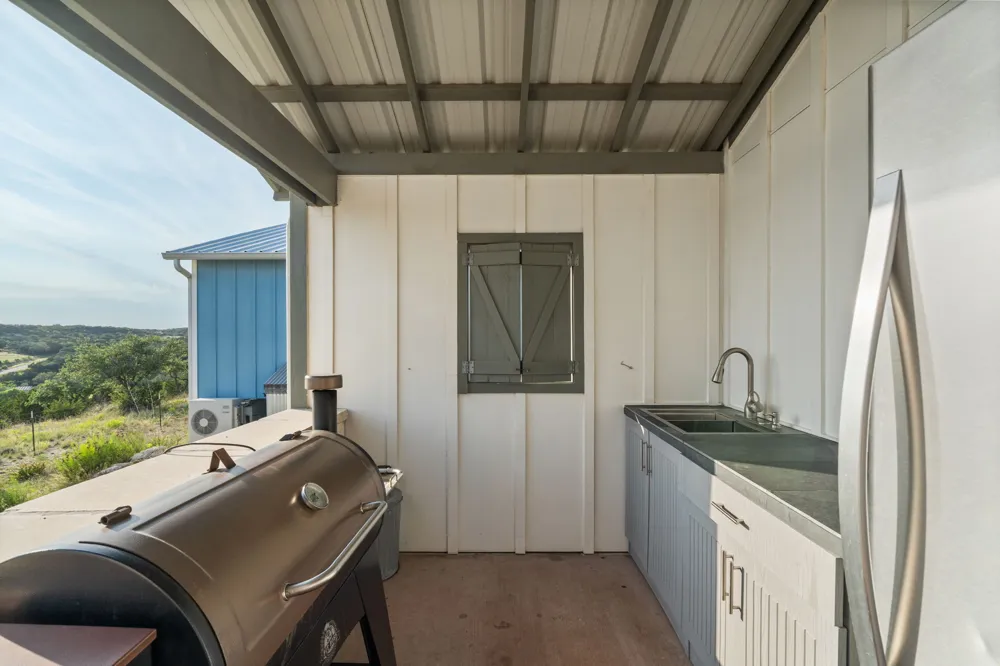 365 Billy Sisson Road Johnson City, TX 78636
