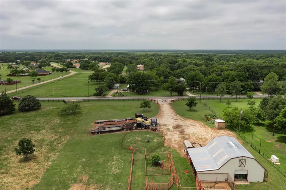 856 Combine Road Seagoville, TX 75159