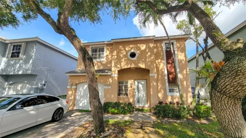 9894 NW 2nd Ct