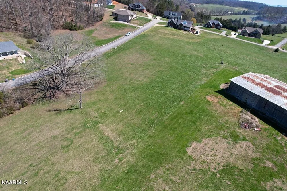 6350 Turners Pond Trl Russellville, TN 37860