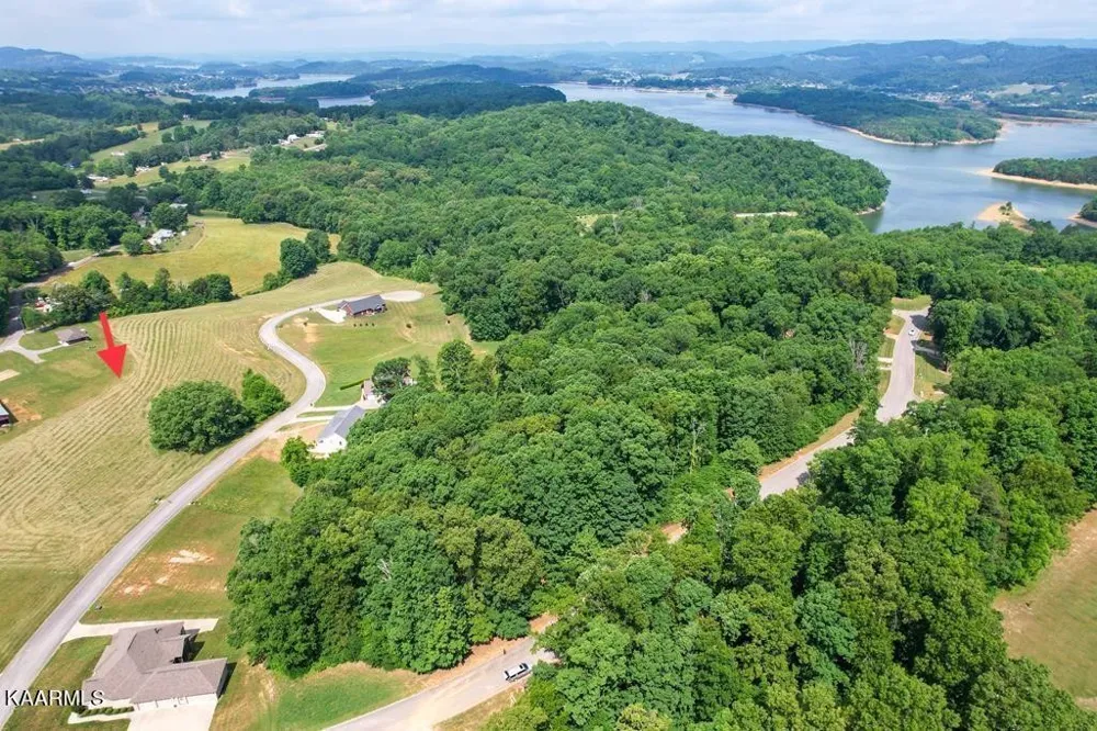6350 Turners Pond Trl Russellville, TN 37860
