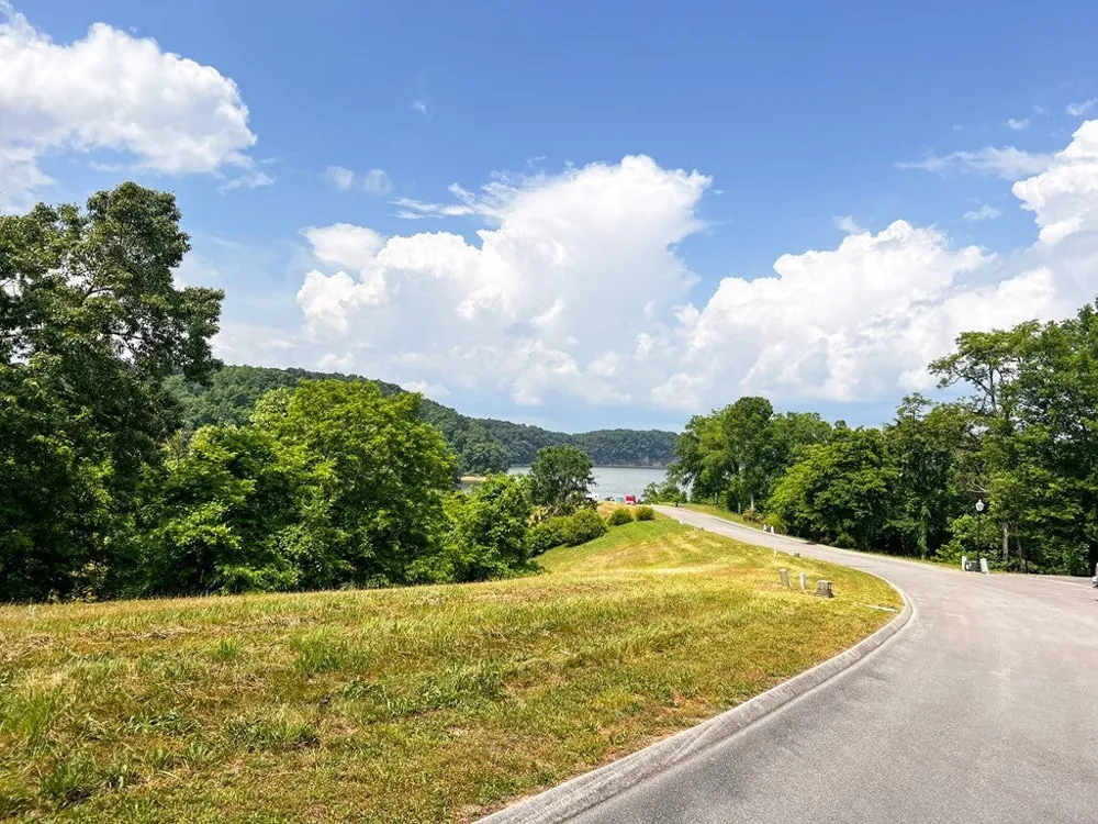 2069 Turners Landing Rd Russellville, TN 37860
