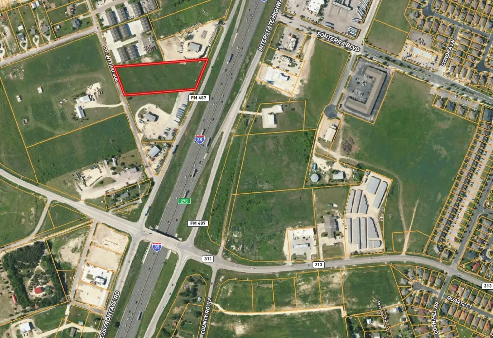 11589 I-35 Highway Jarrell, TX 76537