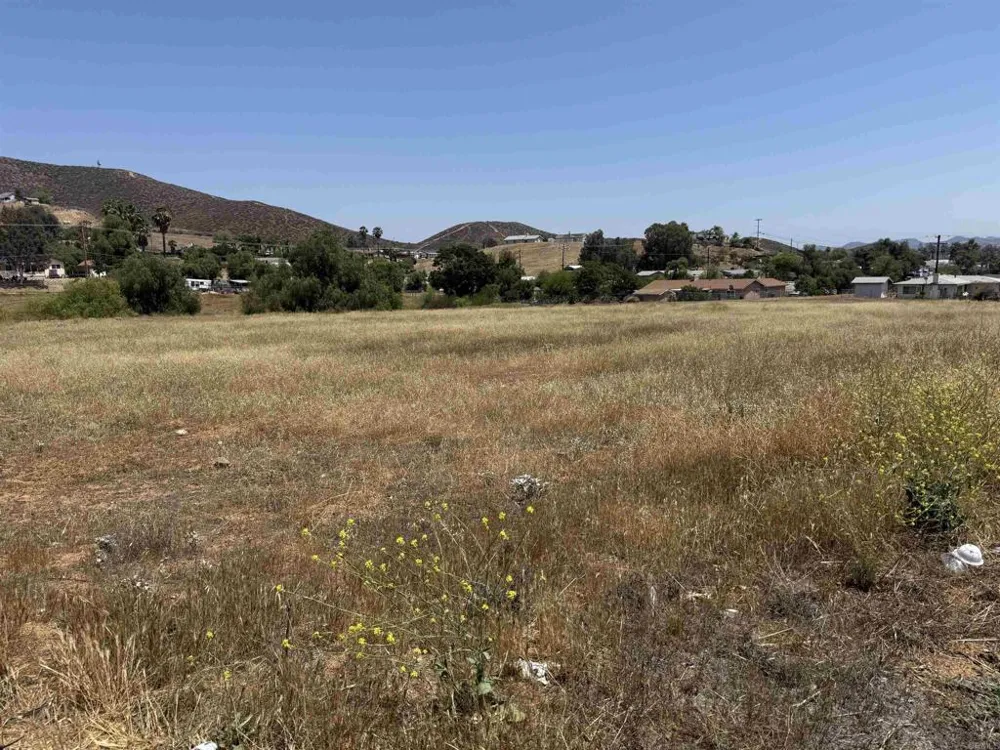 28470 Goetz Road Quail Valley, CA 92587