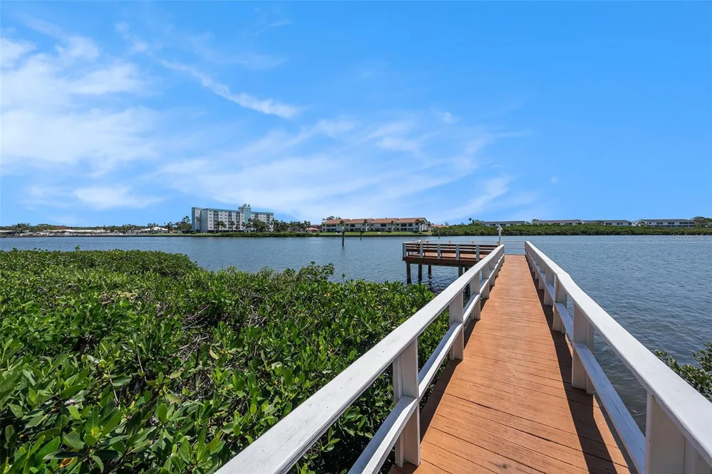 19925 GULF BOULEVARD #407 Indian Shores, FL 33785