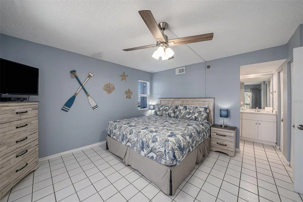 19925 GULF BOULEVARD #407 Indian Shores, FL 33785