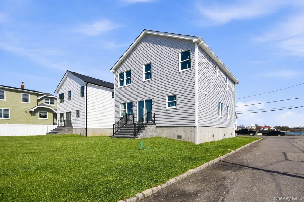 103 Clocks Boulevard Massapequa, NY 11758