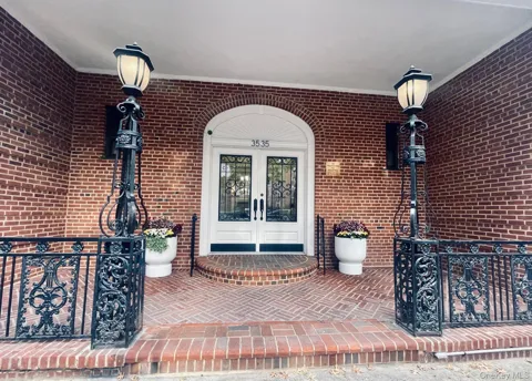 35-35 75 STREET #625