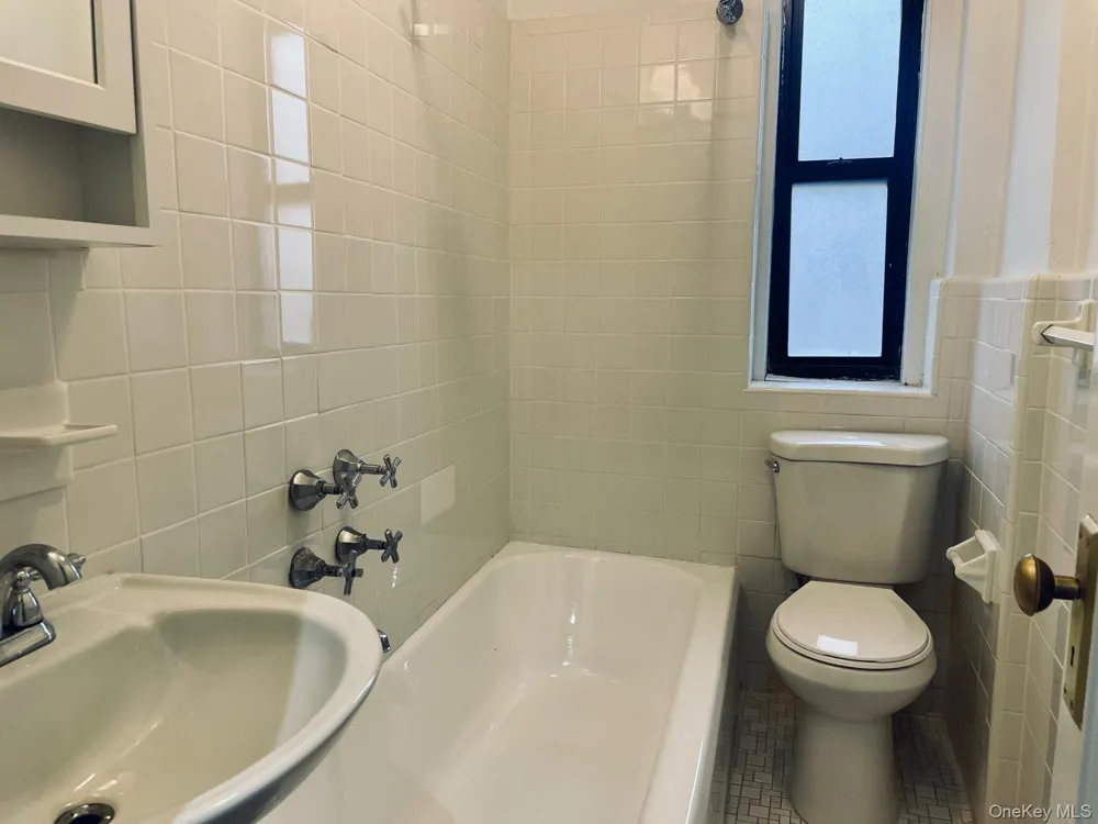 35-35 75 STREET #625 Jackson Heights, NY 11372