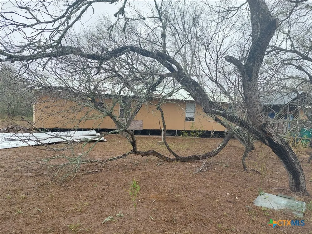 22159 Private Road 1080 Mathis, TX 78368