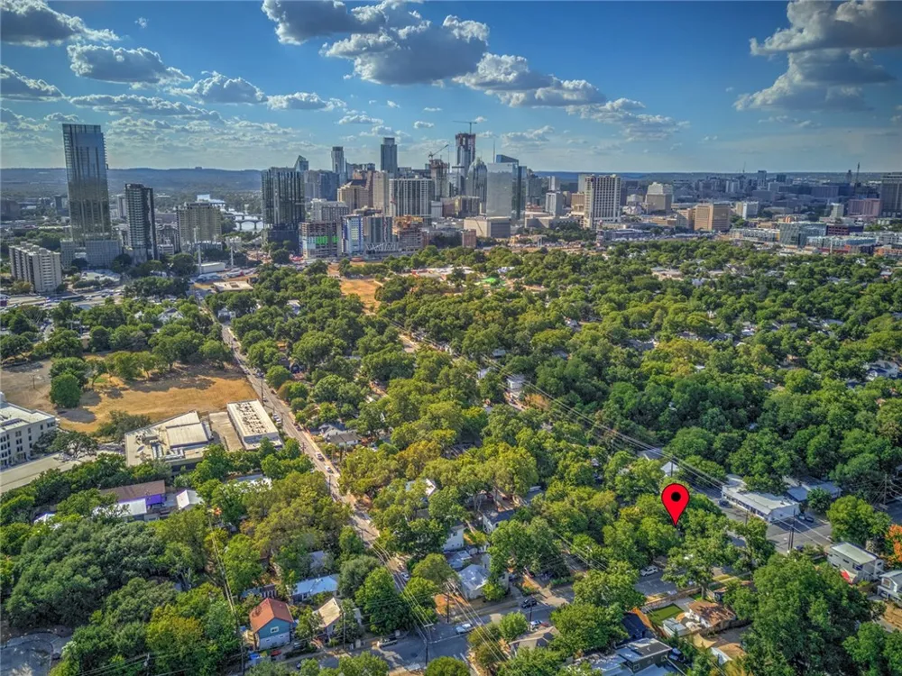 1511 Holly Street Austin, TX 78702