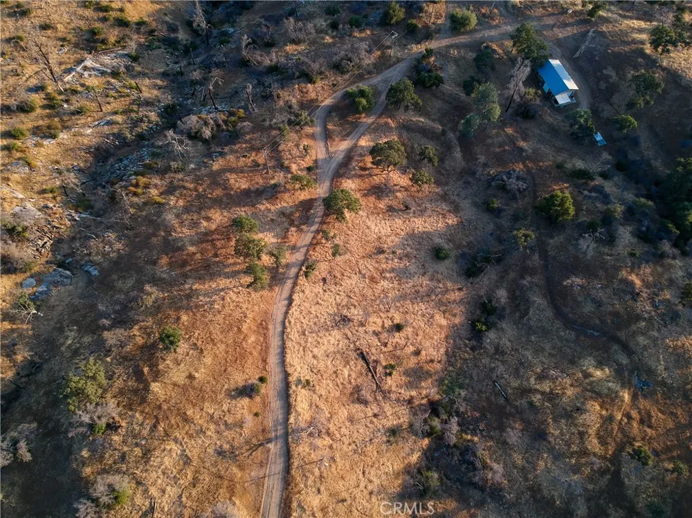 38914 Road 810 Raymond, CA 93653