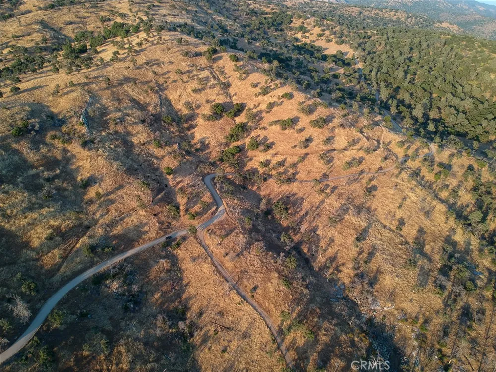 38914 Road 810 Raymond, CA 93653