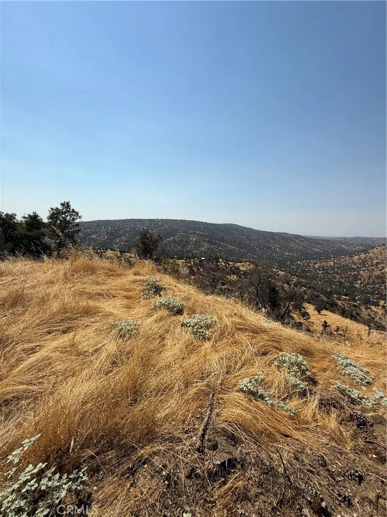 38914 Road 810 Raymond, CA 93653