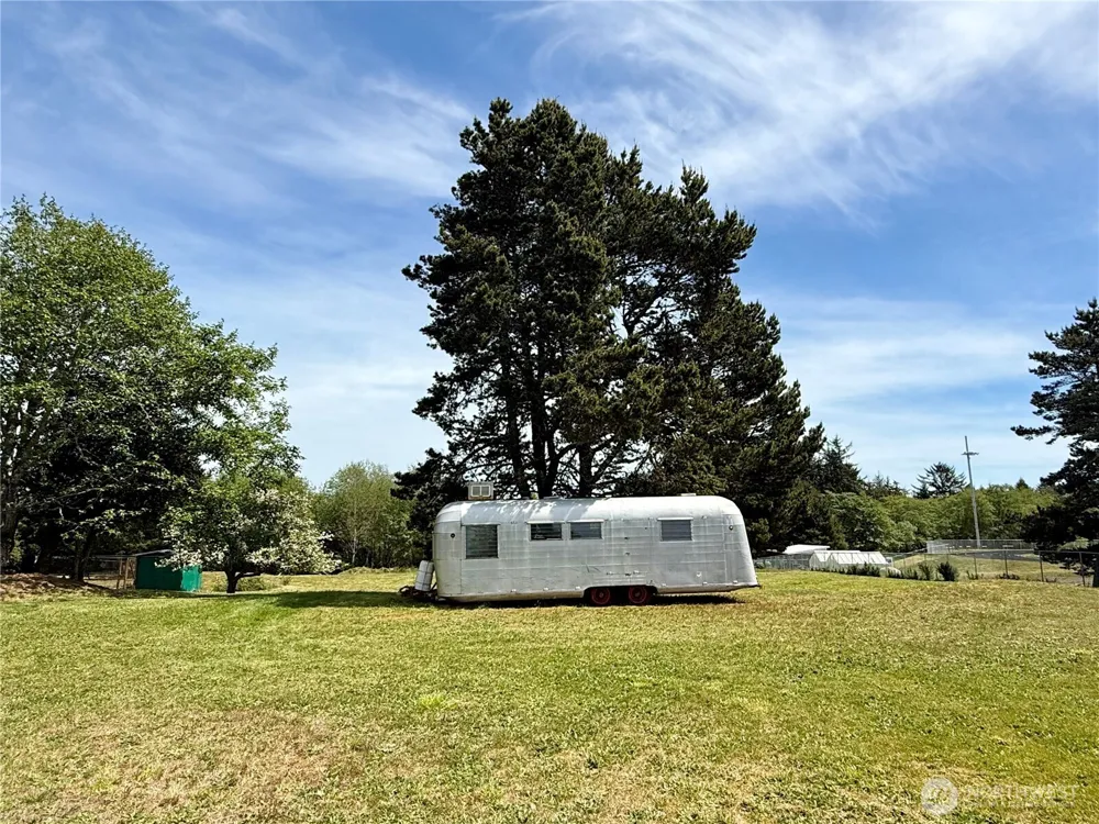 114 E Bayview Lane Westport, WA 98595