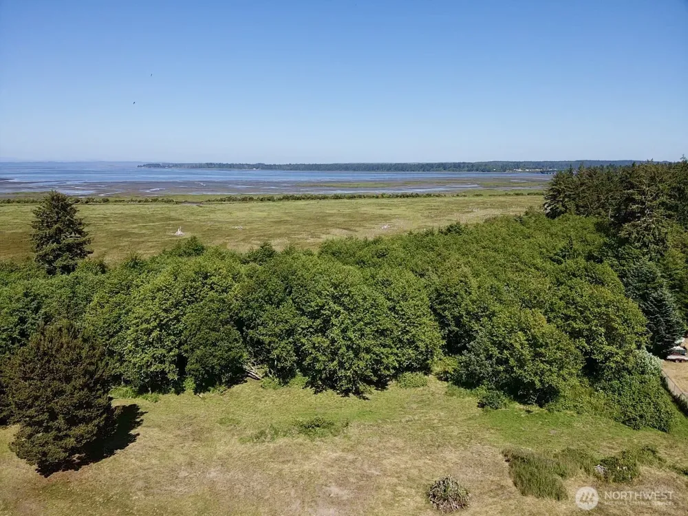 114 E Bayview Lane Westport, WA 98595