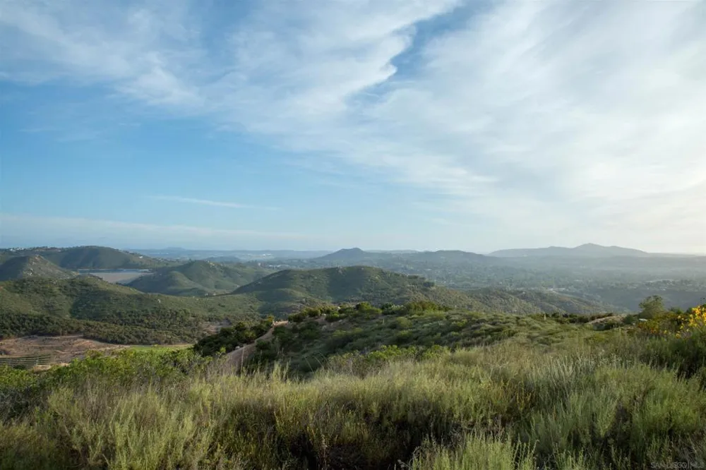 18035 Sunset Point Rd Poway, CA 92064