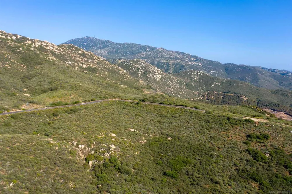 18035 Sunset Point Rd Poway, CA 92064